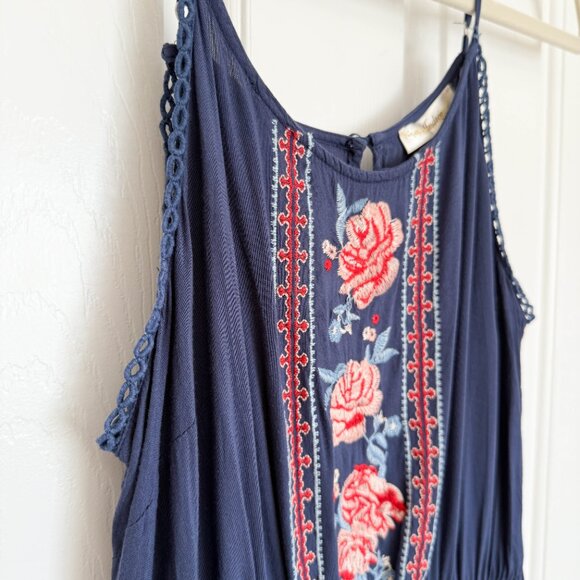 Andree By Unit Womens Navy Dress with Embroidered Flowers Size Medium - Picture 10 of 10